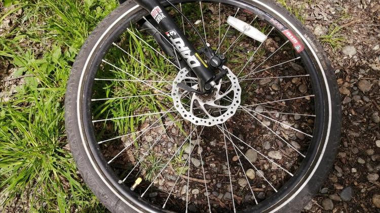 В Благодарненском округе полицейские нашли похитителя украшений и велосипеда
