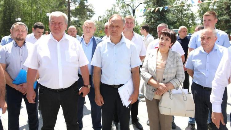 Депутаты Ставрополья контролируют ход исполнения краевых программ по благоустройству
