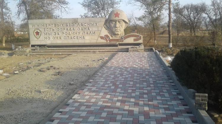 В Ипатовском округе Ставрополья отреставрировали 10 воинских захоронений