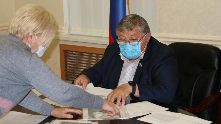 В Ставрополе депутат краевой Думы провёл личный приём граждан 