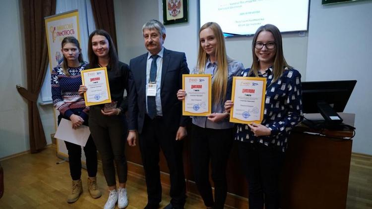 Названы победители первого конкурса по финграмотности среди ставропольских студентов-журналистов