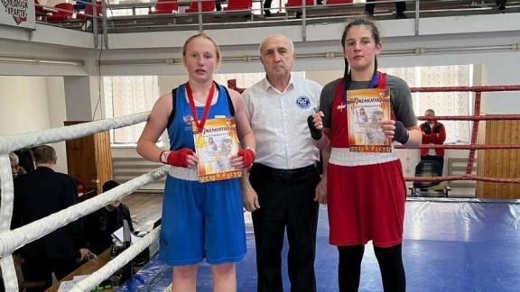 Юная спортсменка из Туркменского округа победила в первенстве СКФО по боксу