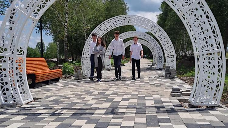 Десять детских комплексов появятся в парке Предгорного округа Ставрополья